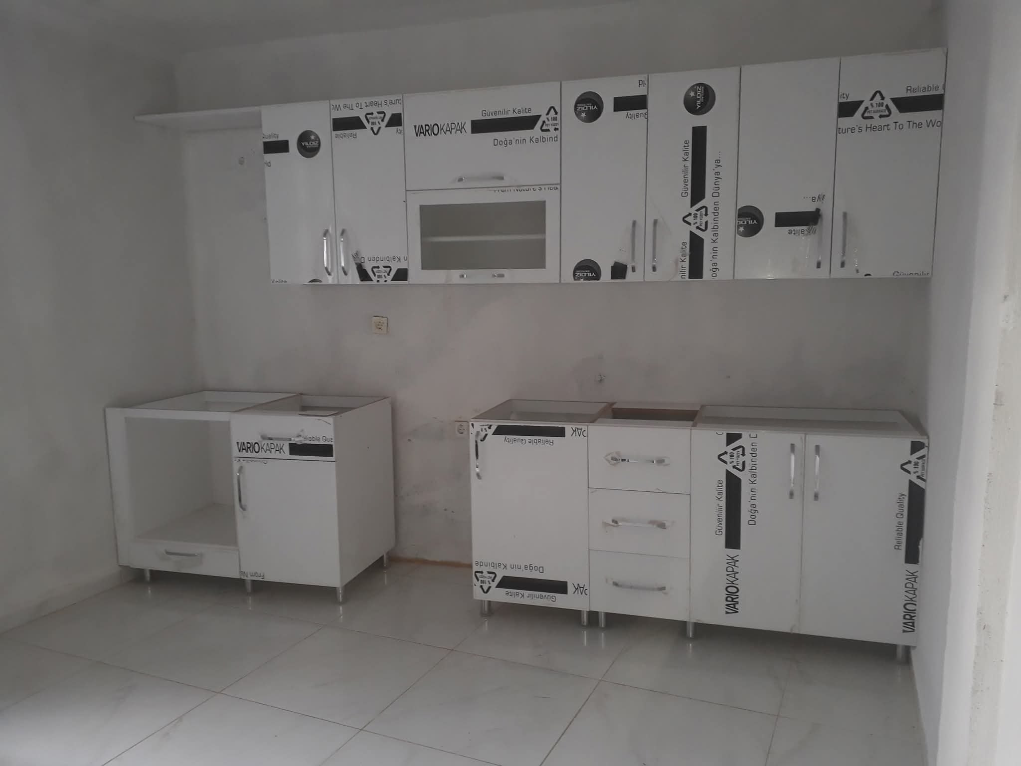Balaban Mobilya beyaz mutfak seti